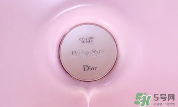 �ϰ��������ʫ���������ĸ��ã��ϰº���ʫ��������Ա�